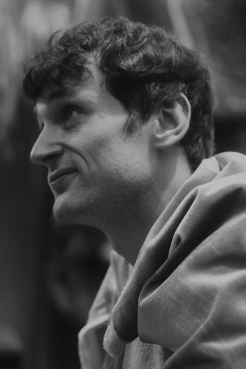 Luke Ellis