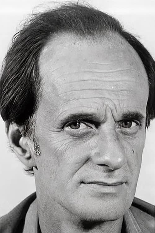 Older Cazarré