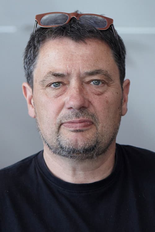 Lutz Dammbeck